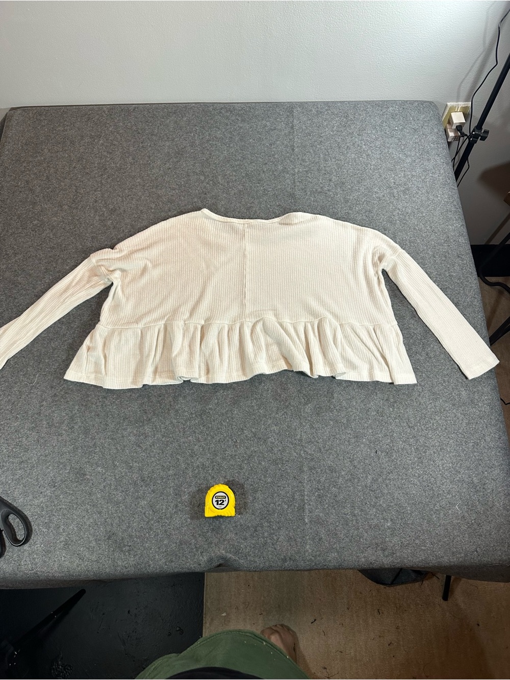 Final Touch Cream Ruffle-Hem Ribbed Top - Picture 5 of 6